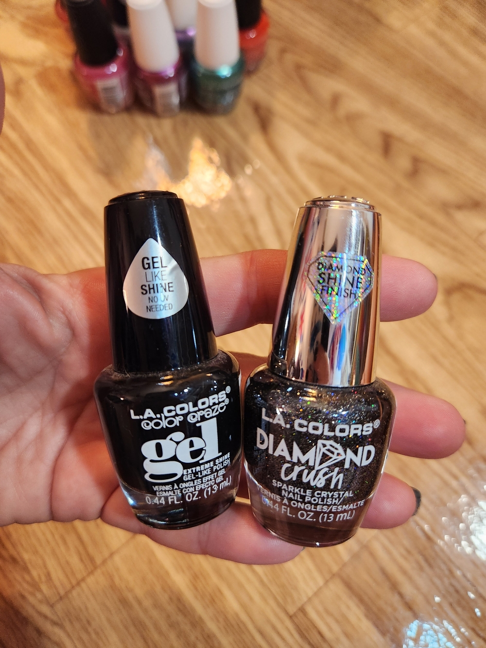 L.A. Colors Black Gel-Like Shine Nail Polish with Glitter Diamond Crush Top Coat